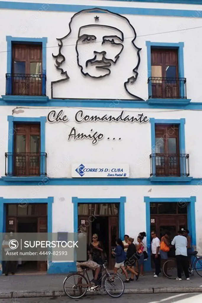 Building with Che image, Camaguey, Camaguey, Cuba, West Indies