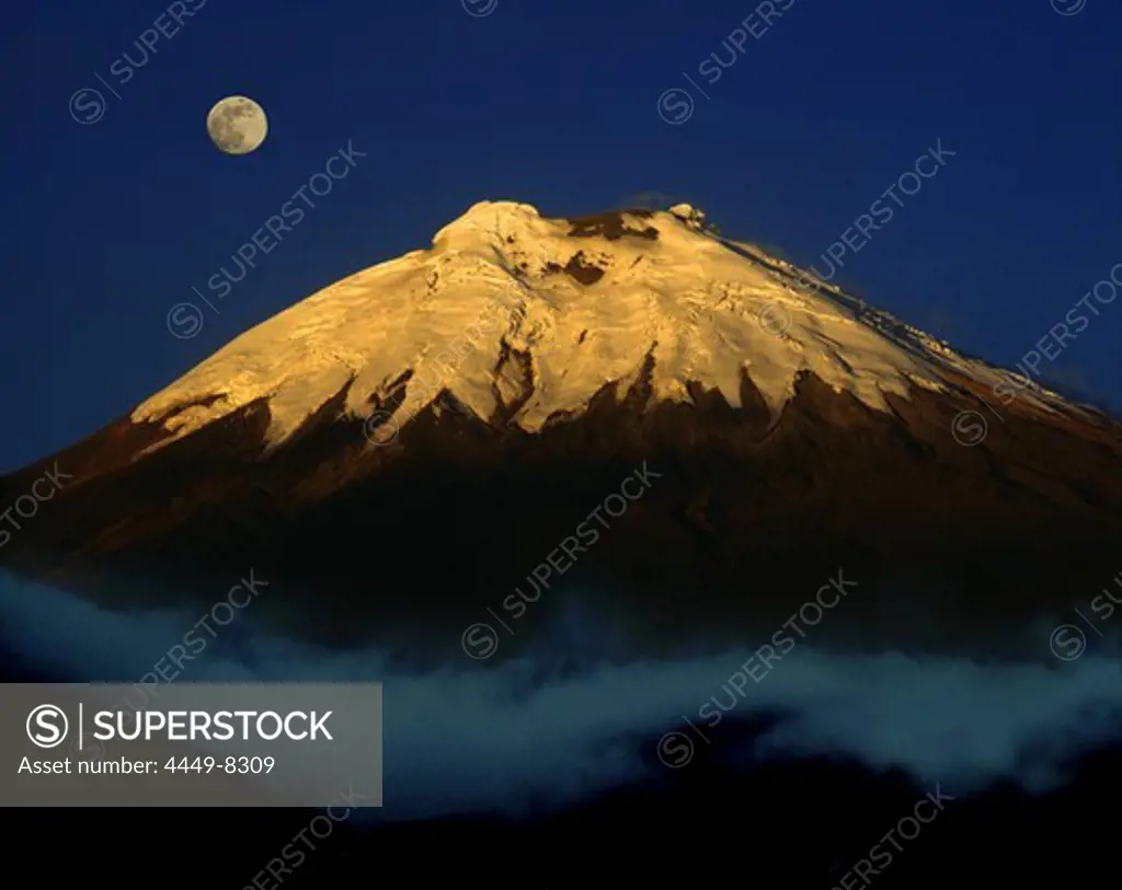 Cotopaxi volcano at night, Ecuador, South America, America