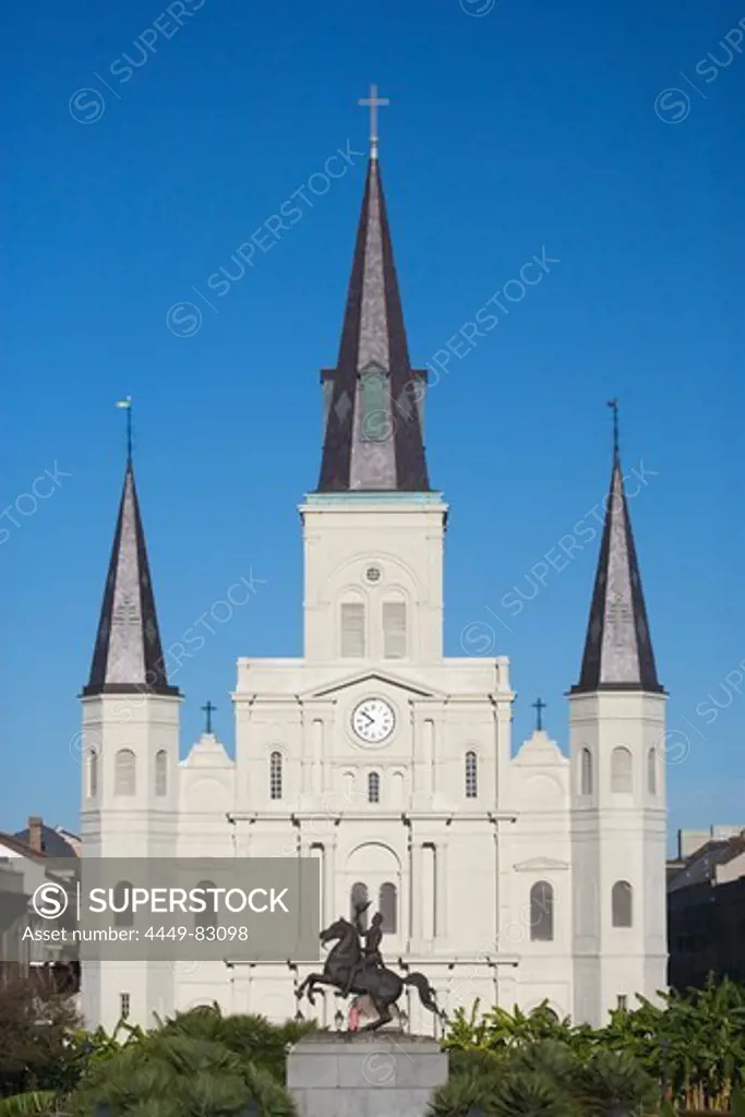 St. Louis Cathedral on Jackson Square, French Quarter, New Orleans, Louisiana, USA