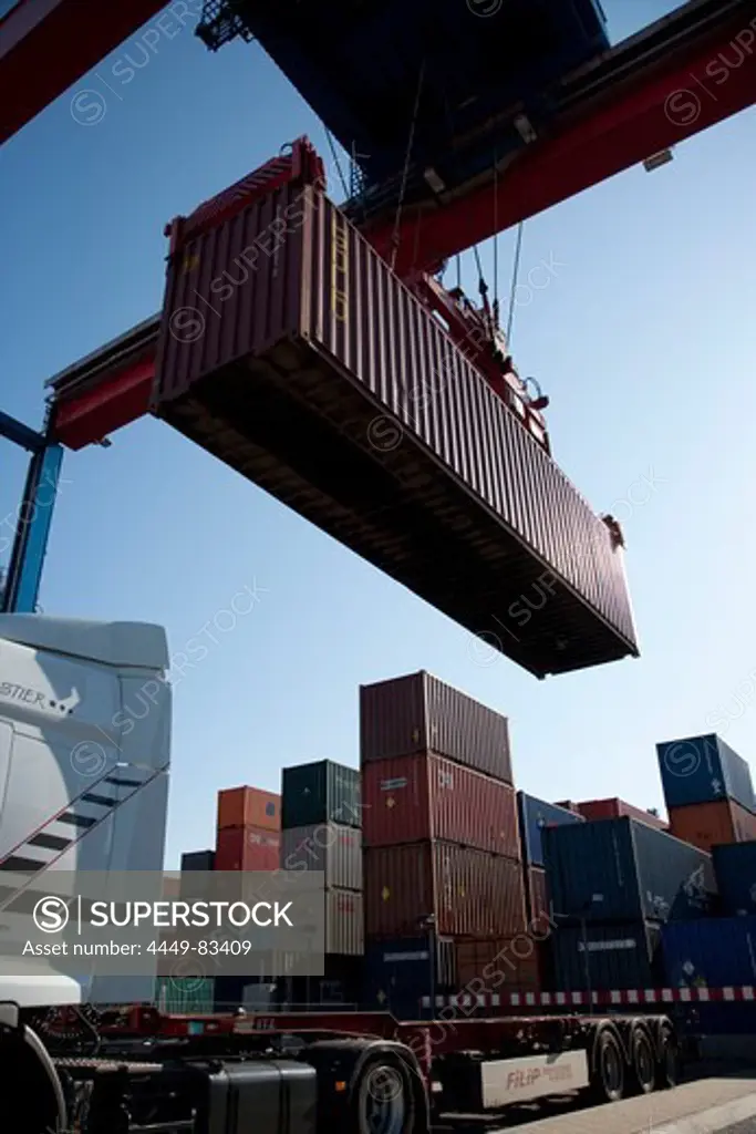Gantry crane with container, Port of Hamburg, Germany