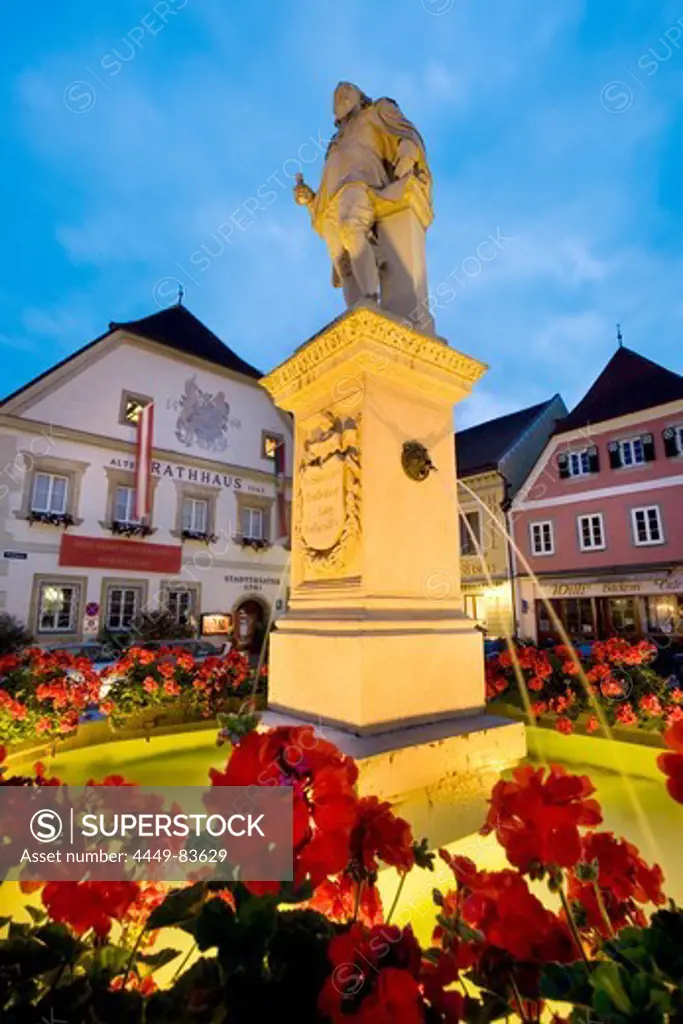 Fountain in city hall square with city hall in background, Grein, Muehlviertel, Upper Austria, Austria