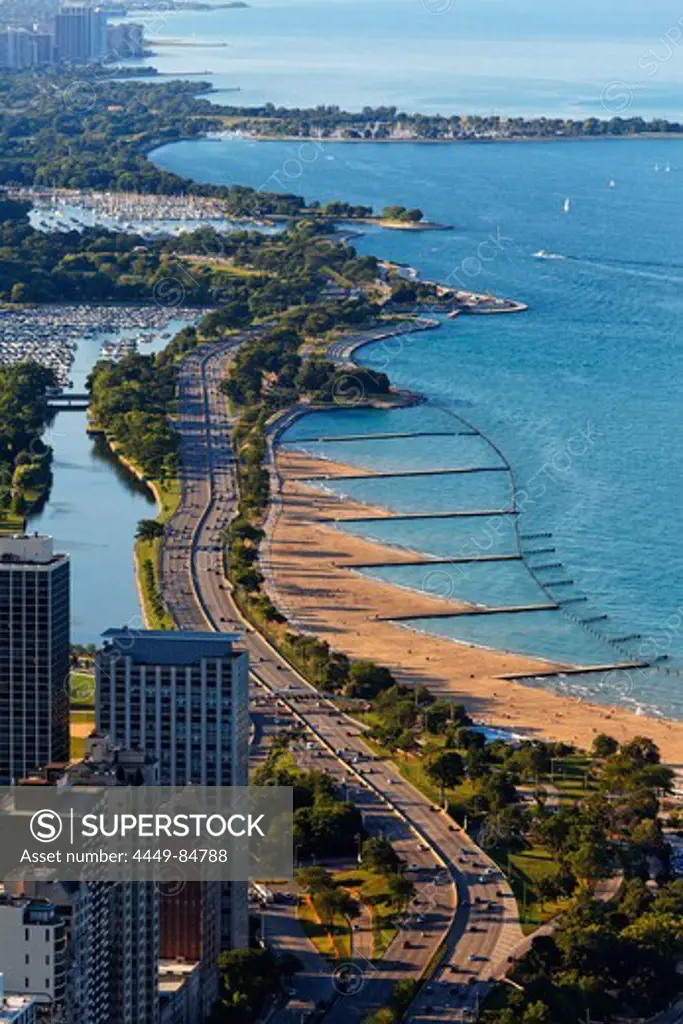 View from the Observatory Deck of the John Hanckock Tower towards the North shore beaches, Lake Michigan, Chicago, Illinois, USA
