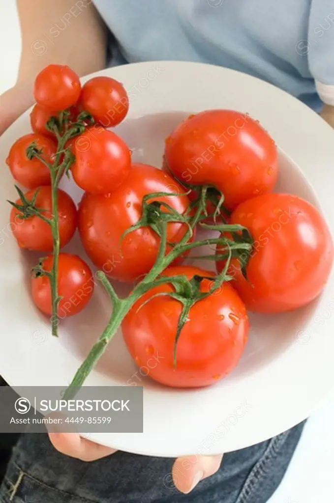 A plate of red, ripe tomatoes, Healthy Food, Vegetables, Fruit