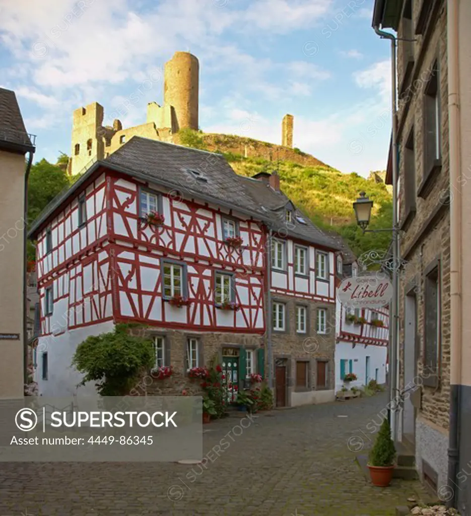 Loewenburg, Half-timbered house, Monreal, Eifel, Rhineland-Palatinate, Germany, Europe