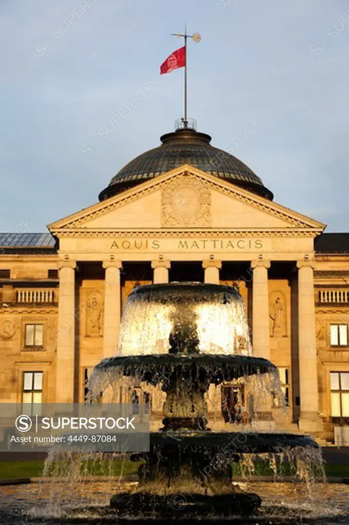 Fountain in front of Kurhaus Spa Hotel and Casino, building in neoclassical style, Wiesbaden, Hesse, Germany, Europe