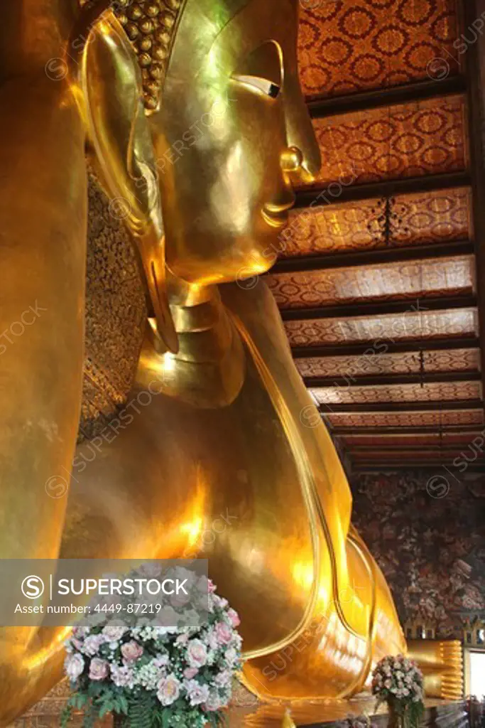 Lying Buddha, Temple of the Reclining Buddha, Wat Phra Chettuphon, Bangkok, Thailand, Asia