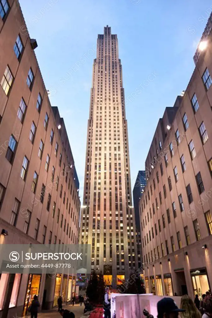 Empire State Building, view from the side, 381 m, architectural office Shreve Lamb and Harmon, New York City, United States of America, USA