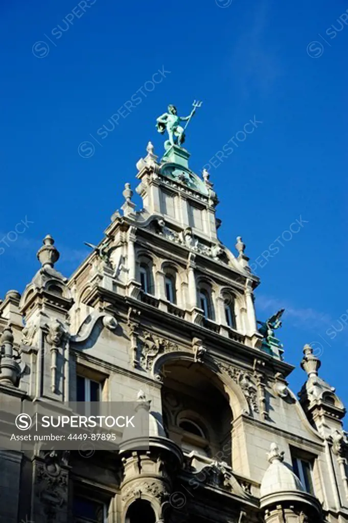 House in Wilhelminian style with Neptune or Poseidon statue on the roof, city centre, Antwerp, Anvers, Flanders, Belgium, Benelux