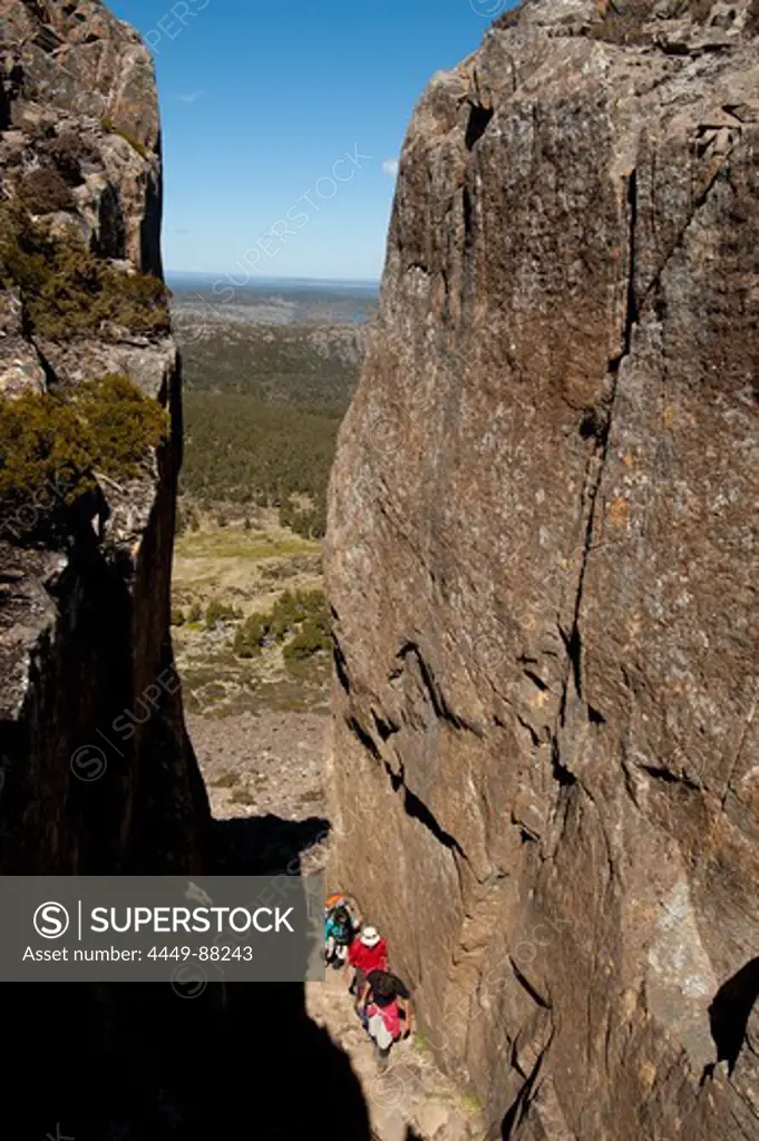 Climb to Solomons Throne, Walls of Jerusalem National Park, UNESCO World Nature Site, Tasmania, Australia