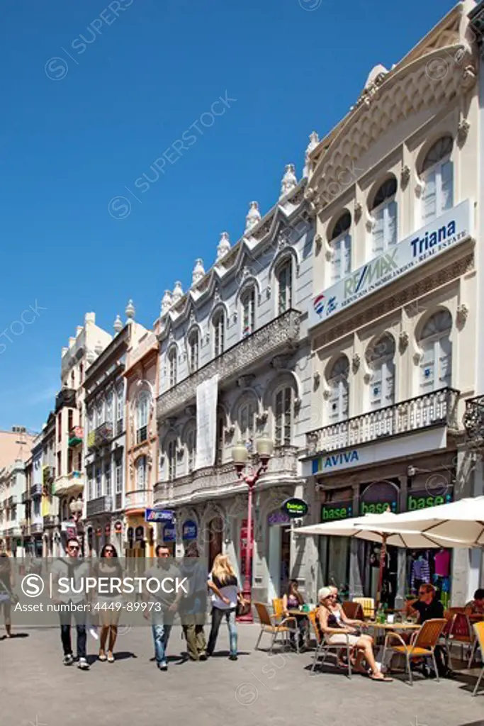 People in a shopping street at the old town, Triana, Las Palmas, Gran Canaria, Canary Islands, Spain, Europe