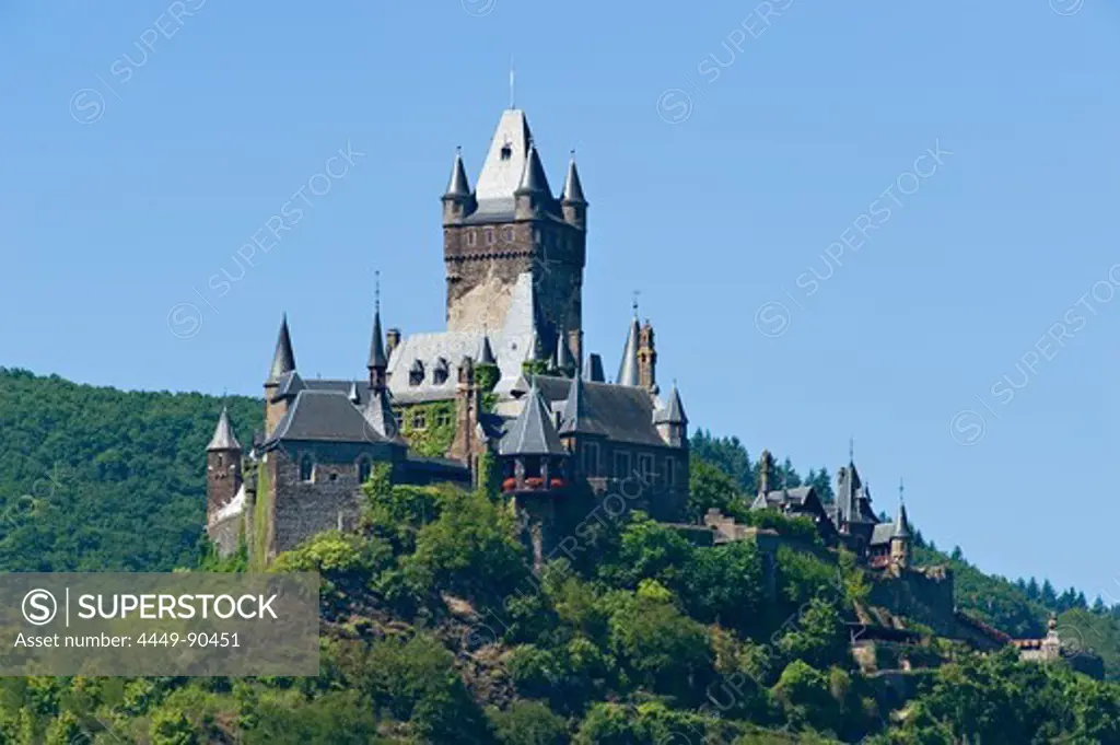 Cochem castle in the sunlight, Cochem, Rhineland-Palatinate, Germany, Europe