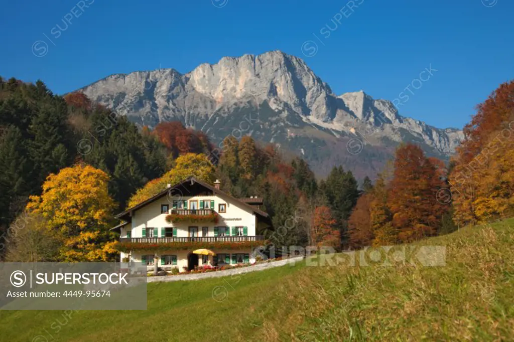 Farm near Maria Gern, view onto Untersberg, Berchtesgaden region, Berchtesgaden National Park, Upper Bavaria, Germany, Europe