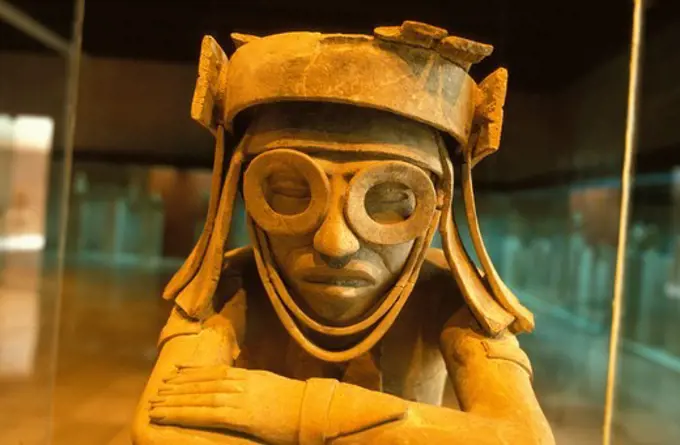 Head of an Olmec, sculpture at the museum Museo de Antropologia, Jalapa, Veracruz Mexico, America