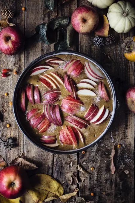 Autumn mood: apple cake in the making