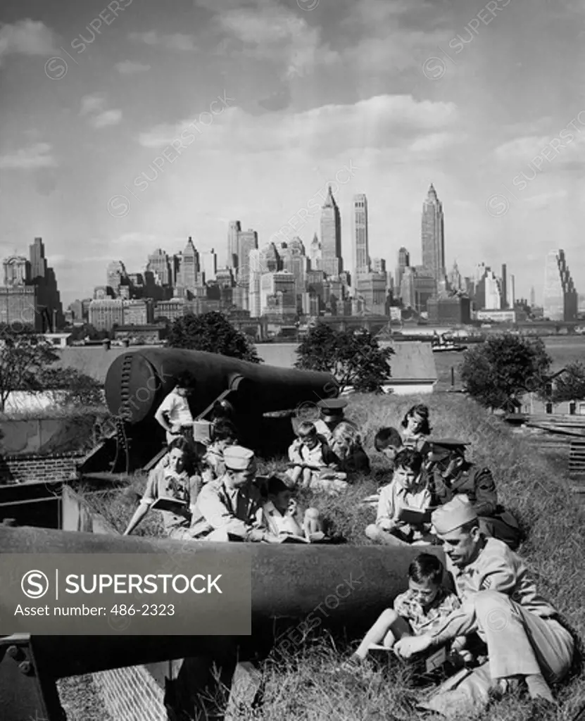 USA, New York City, Army Base On Governor's Island, Group Of Children On The Parapet Of Old Fort Jay, 1942