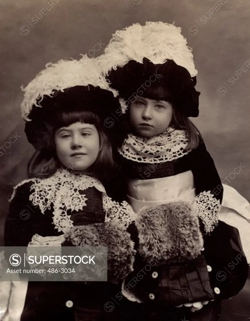 USA, New York, New York City, Portrait of two girls, 1886