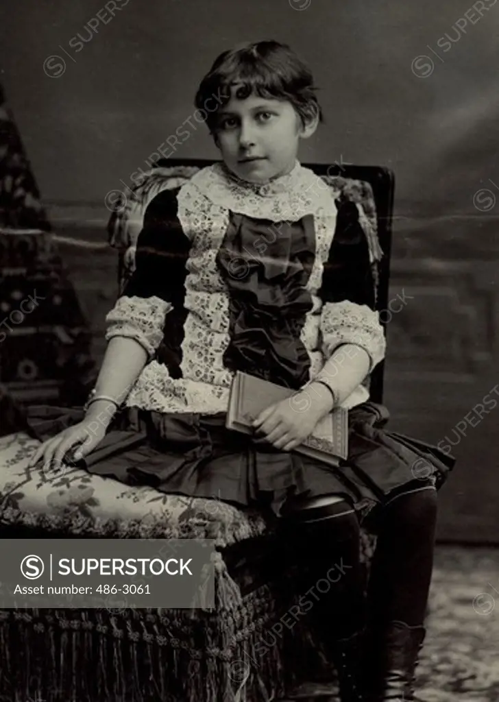USA, New York, New York City, Portrait of girl, 1884