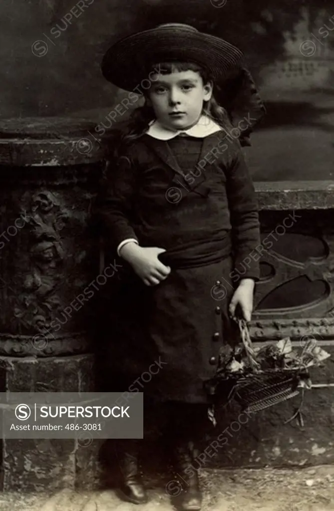 USA, New York, New York City, Portrait of girl, 1885