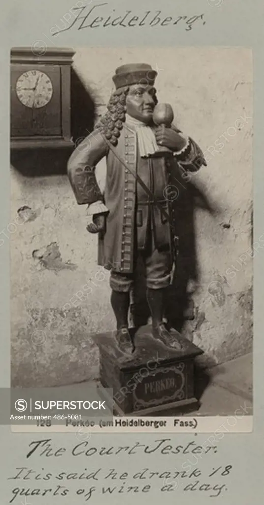 Germany, Heidelberg, Court jester statue, Heidelberg, the Court jester, it is said he drank 18 quarts of wine a day