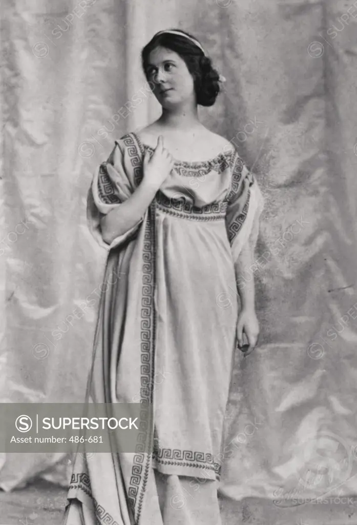 Isadora Duncan American dancer (1877-1927)