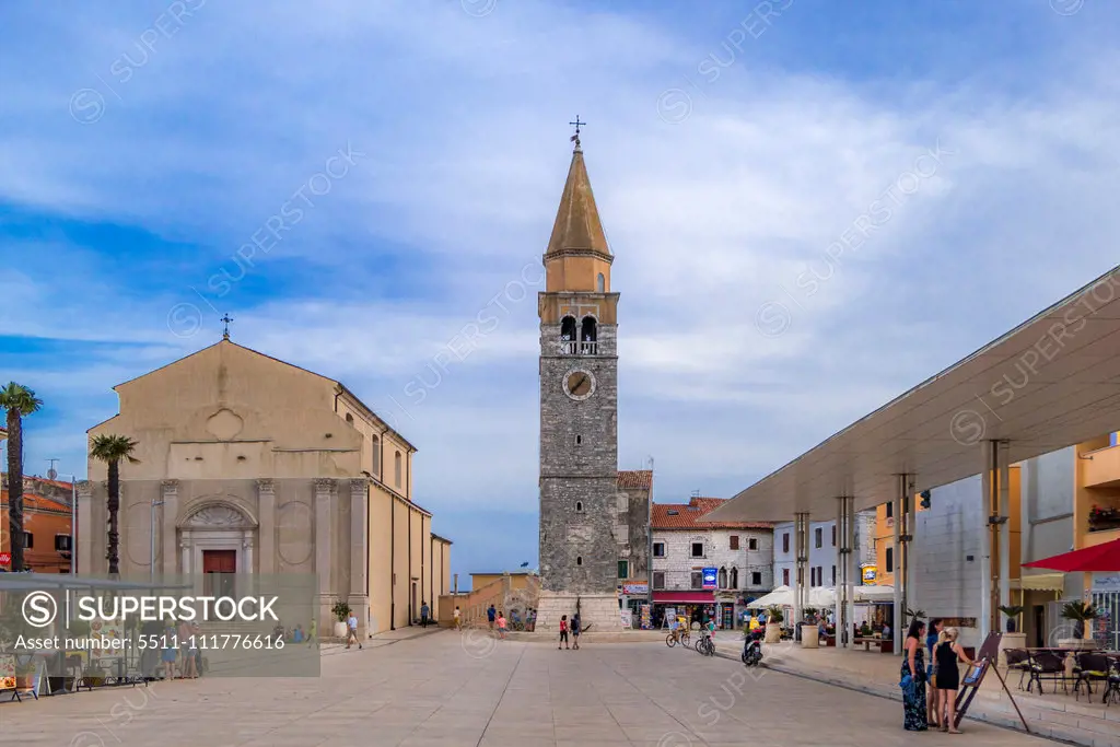 Pfarrkirche der Hl. Maria an der Piazza Slobode Liberta, Umag, Istrien, Kroatien, Europa