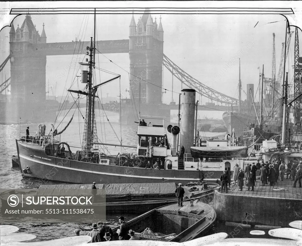 Off To The Antarctic Again: The Royal Research Ship "Silliam Scoresby" leaving St. Katherine's Dock, for the Antarctic to resume investigations into the movements of whales. The crew will thus spend Christmas amid to icy wastes. December 30, 1930. (Photo by Central Press Photograph).