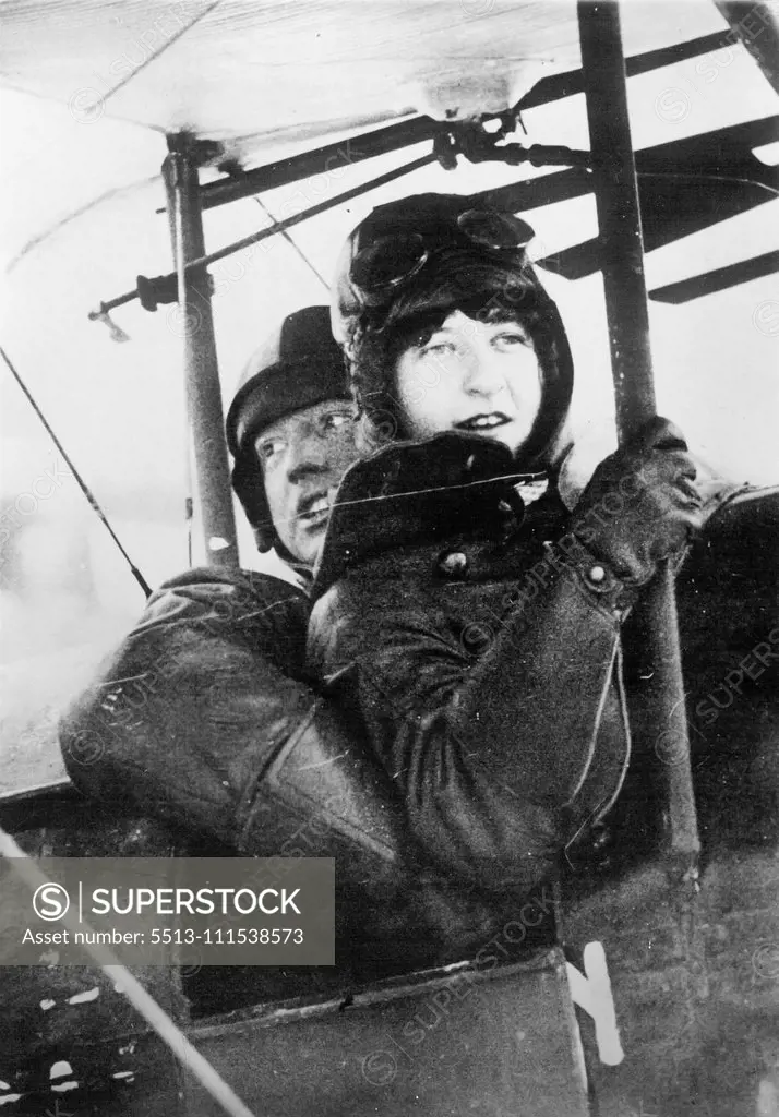 Find the dead body of Andree. The Finish pilot-woman Gisken Jakobsen (the only flying lady in Finland) with her intended husband, the pilot Leppinen, who was flying to the "Braatvaag" and there greeting the dead body of Andree. The engaged couple Mrs. Gisken Jakobsen and Leppinen. November 17, 1930. (Photo by Atlantic Photo-Co.).