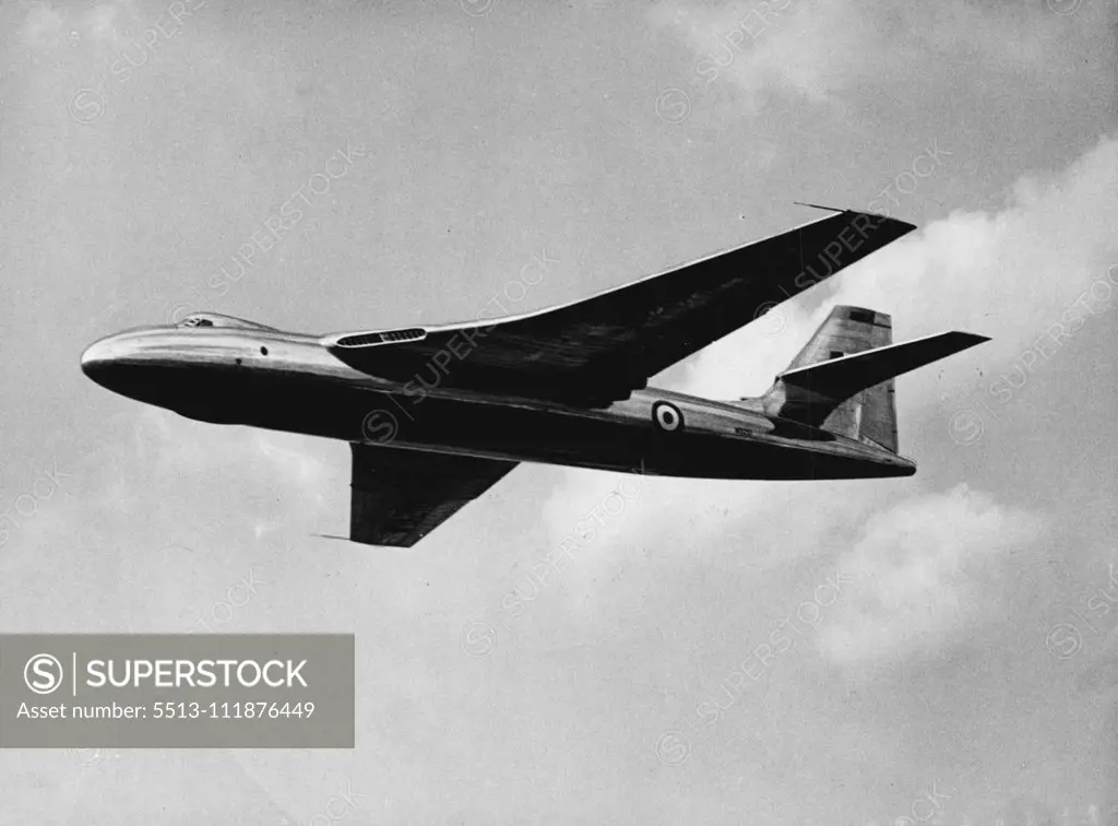 Air Display Today At Farnborough -- The 'Valiant', made by Vickers-Armstrong, Britain's latest bomber. It is understood that she will carry atom bombs. September 14, 1951. (Photo by Paul Popper Ltd.).;Air Display Today At Farnborough -- The 'Valiant', made by Vickers-Armstrong, Britain's latest bomber. It is understood that she will carry atom bombs.