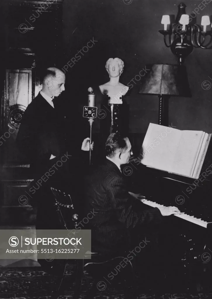 Wanger's Piano On The Radio -- The NBC network recently broadcast a commentary from Bayreuth, during which M. Conrad Hasen played on the original piano of Richard Wagner. Standing up we see Dr. Max Jordan, European NBC representative. August 20, 1942. (Photo by Radio-Press- Service).