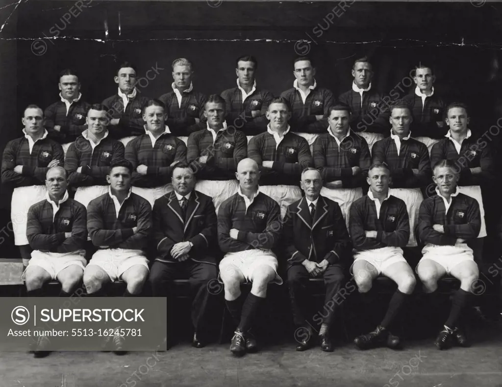 Australia's Rugby League team to tour N.Z. Left to right from back: F. Gilbert, E. Lewis, S. Goodwin, J. Gibbs, M. Shields, L. Ward, G. K. Whittle, E. Collins, R. Stehr, F. Curran. H. Bichel, S. Pearce, R. Hines. W. Prigg, R. McKinnon, E. Norman, W. Mahon, H. Sunderland, D. Brown (capt). W. J. Chaseling, V. Thicknesse, and P. Fairall. September 23, 1935.