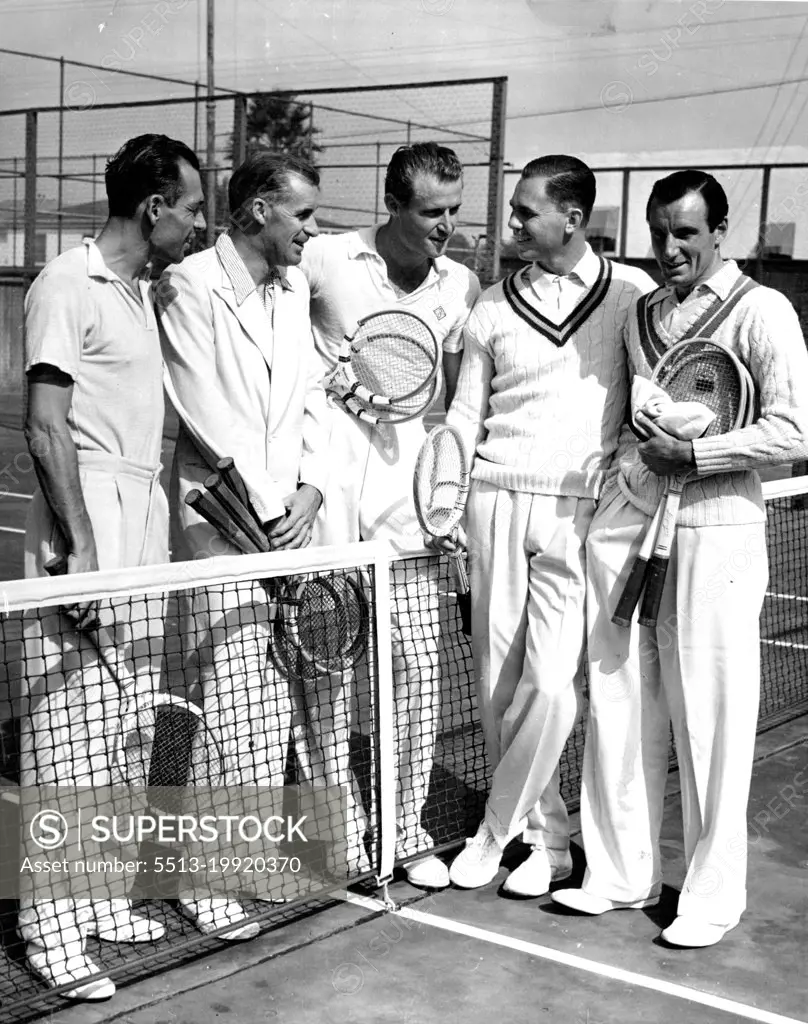 "Big Five" In National Pro Net Tourney(L to R) Ben Gorchakoff, Bill Tilden, Lester Stoefen, Ellsworth Vines and Fred Perry.Although they may be enemies on the tennis courts, these boys participating in the National Professional Tennis Tournament at the Beverly Hills Tennis club are good friends once their matches are over. October 20, 1939. (Photo by ACME News Pictures Inc.).
