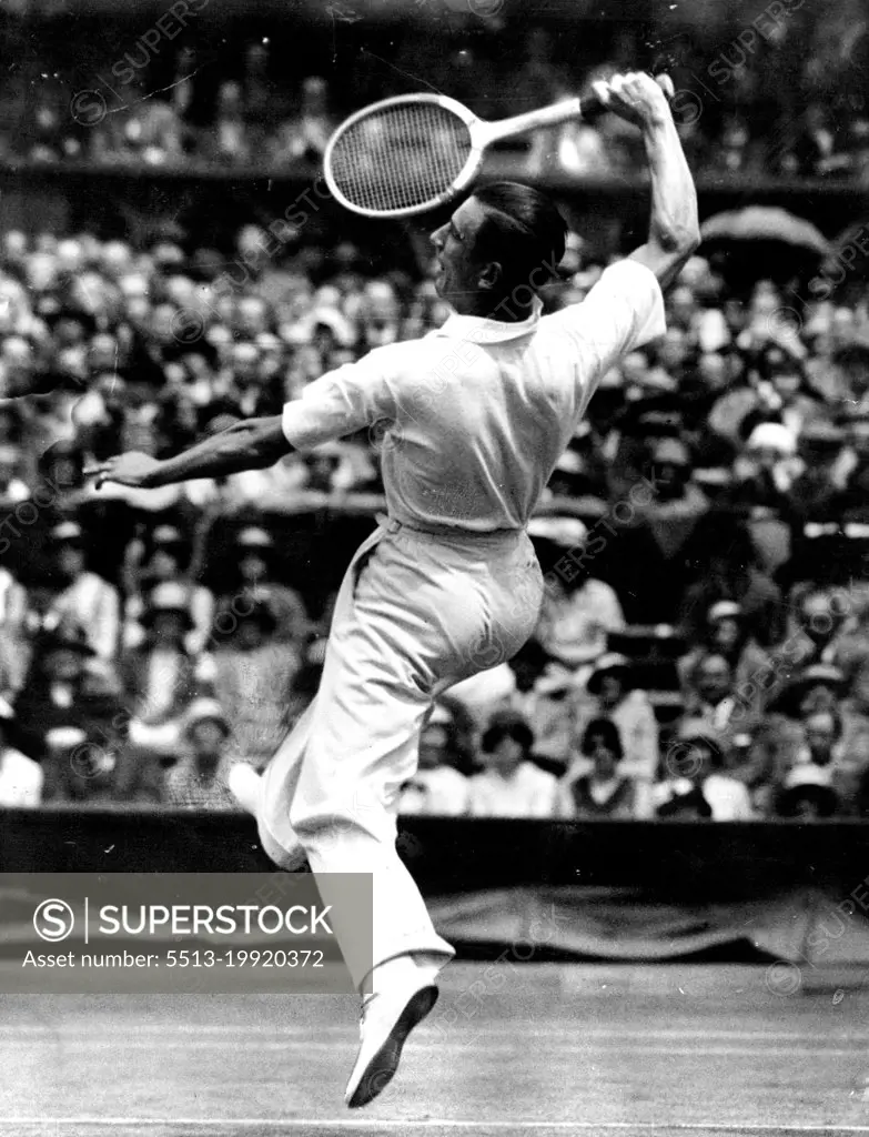 Perry And Allison Meet At Wimbledon.A fine action picture of Perry in play against *****.F.J. Perry met W. Allison (U.S.A.) at Wimbledon today June 25. August 24, 1938. (Photo by Associated Press Photo).