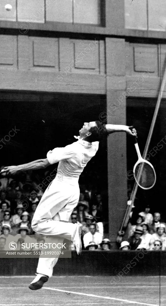 All-England-Lawn Tennis Championships At WimbledonPerry Won 6-4;2-6;7-5;10-8Our photograph shows F.J. Perry (Great Britain) in play during his match with G.M. Lott (U.S.A.). July 04, 1935.