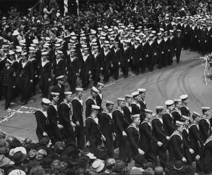 Sailors marching from swansion SA into Bourke St. October 21, 1941.