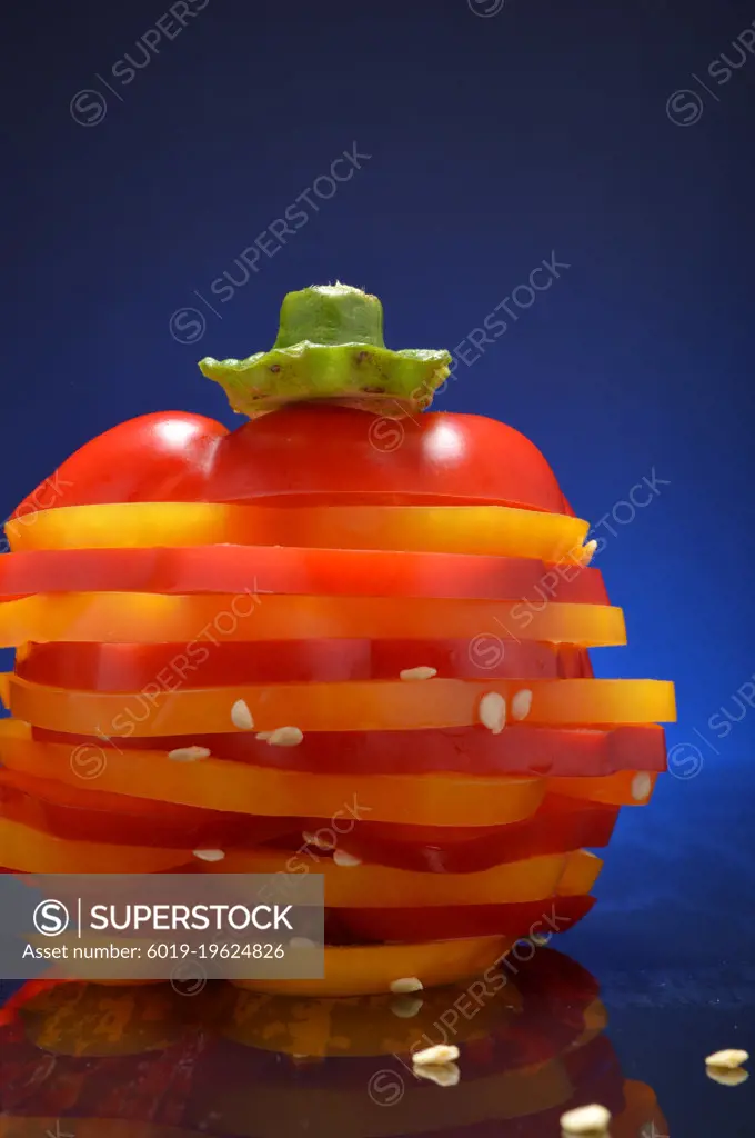 Yellow and red pepper slices