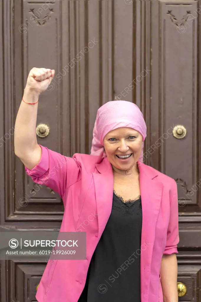 woman sick with cancer always positive and fighter