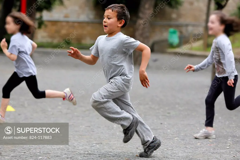 Running schoolchildren