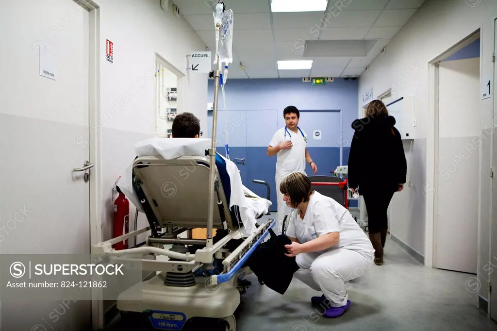 Reportage in A&E at Diaconesses Croix Saint Simon hospital in Paris, France.