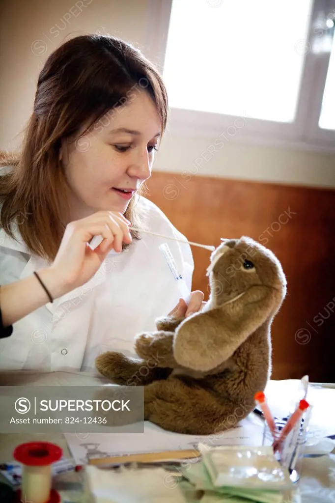 Photo essay at the Teddy Bear Hospital of Limoges in France. The Teddy Bear Hospital” is a public health project for 3_6 year old children. The aim i...