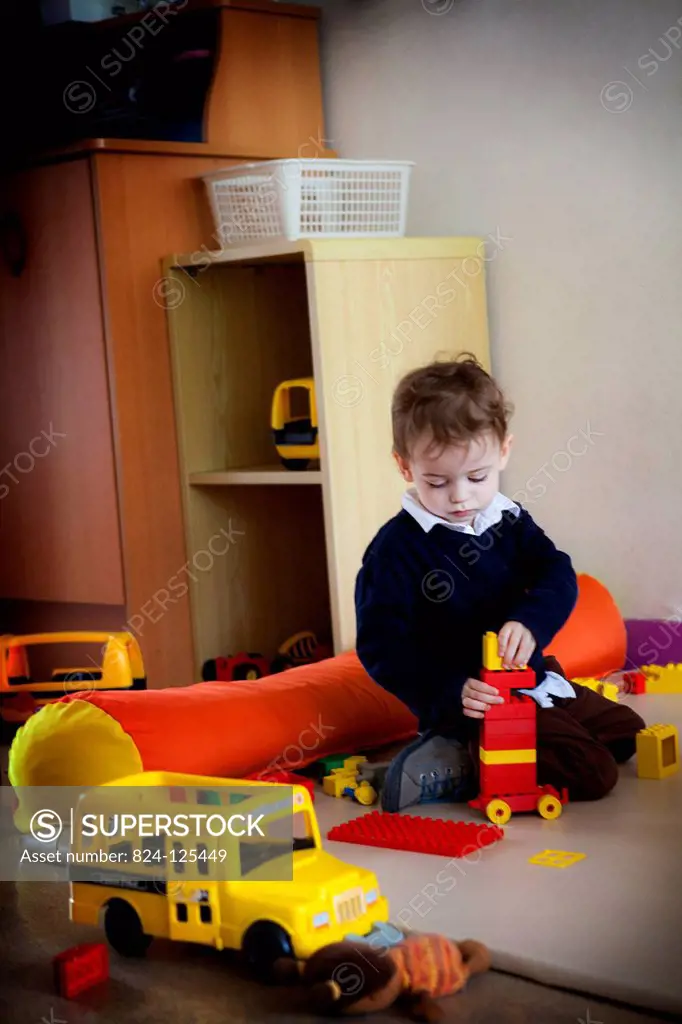 Reportage in a community nursery in Paris, France. The images from this series must only be used to illustrate articles about nurseries.