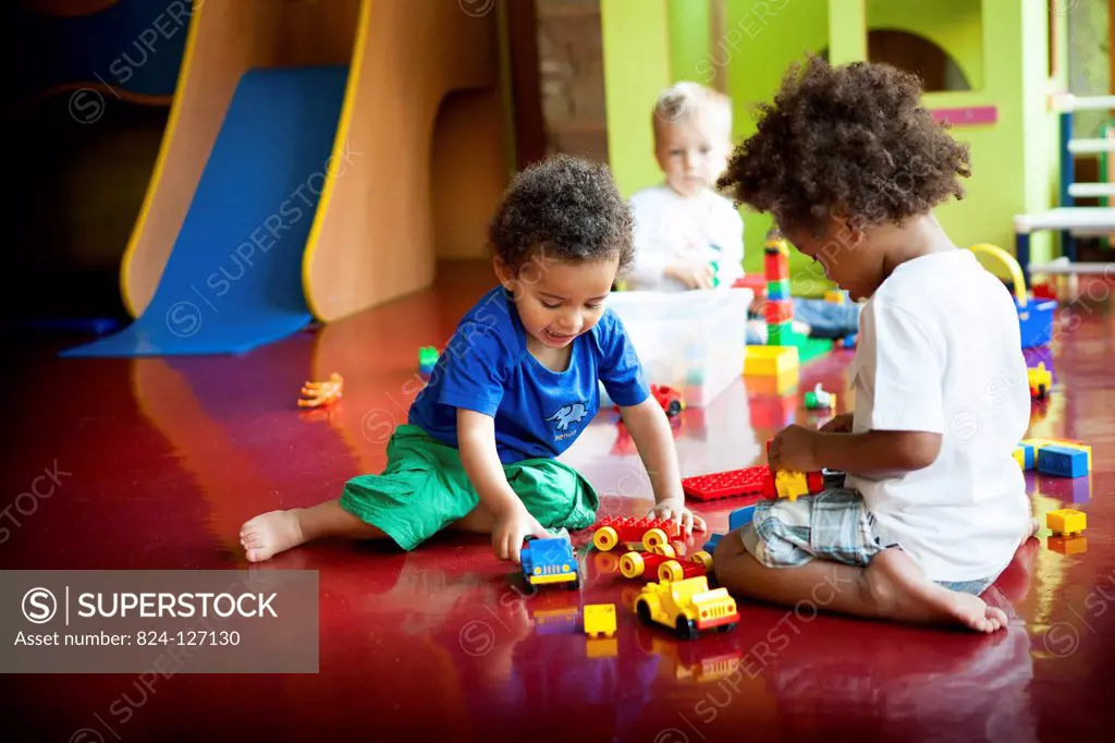 Reportage in a community nursery in Saint Ouen, France.