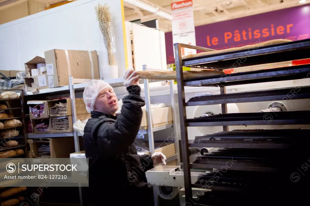 Reportage at the Auchan hypermarket in Issy-les-Moulineaux, France. They have organised a day's presentation of jobs with the hypermarket for young Do...