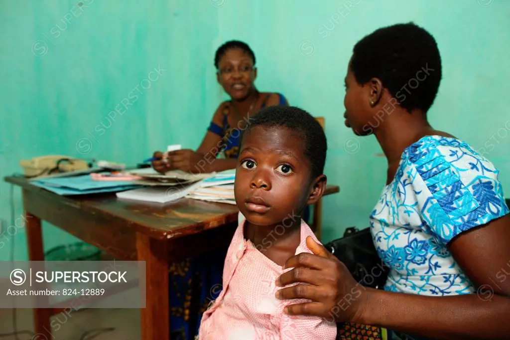 Photo essay in Lomé, Togo. Medical center for HIV patients. Medical consultation.