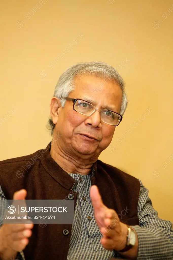 MUHAMMAD YUNUS