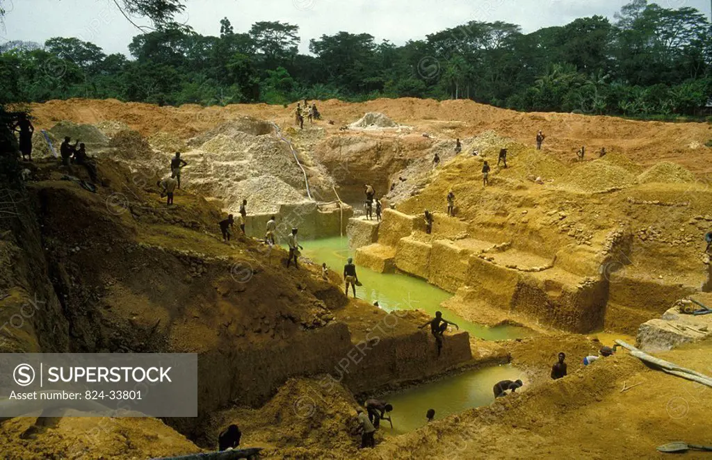 DIAMOND MINE<BR>Diamond mine, Sierra Leone, Africa.