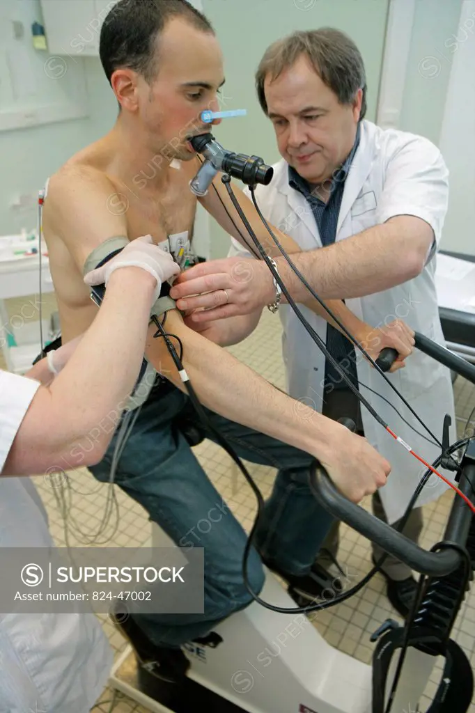 Photo essay at Caen hospital in France. Pulmonary function testing: exercise test.