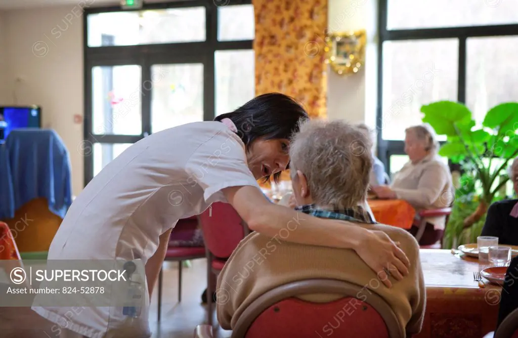 Photo essay in a retirement home at Notre_Dame_de_Gravenchon, France. Alzheimer unit.