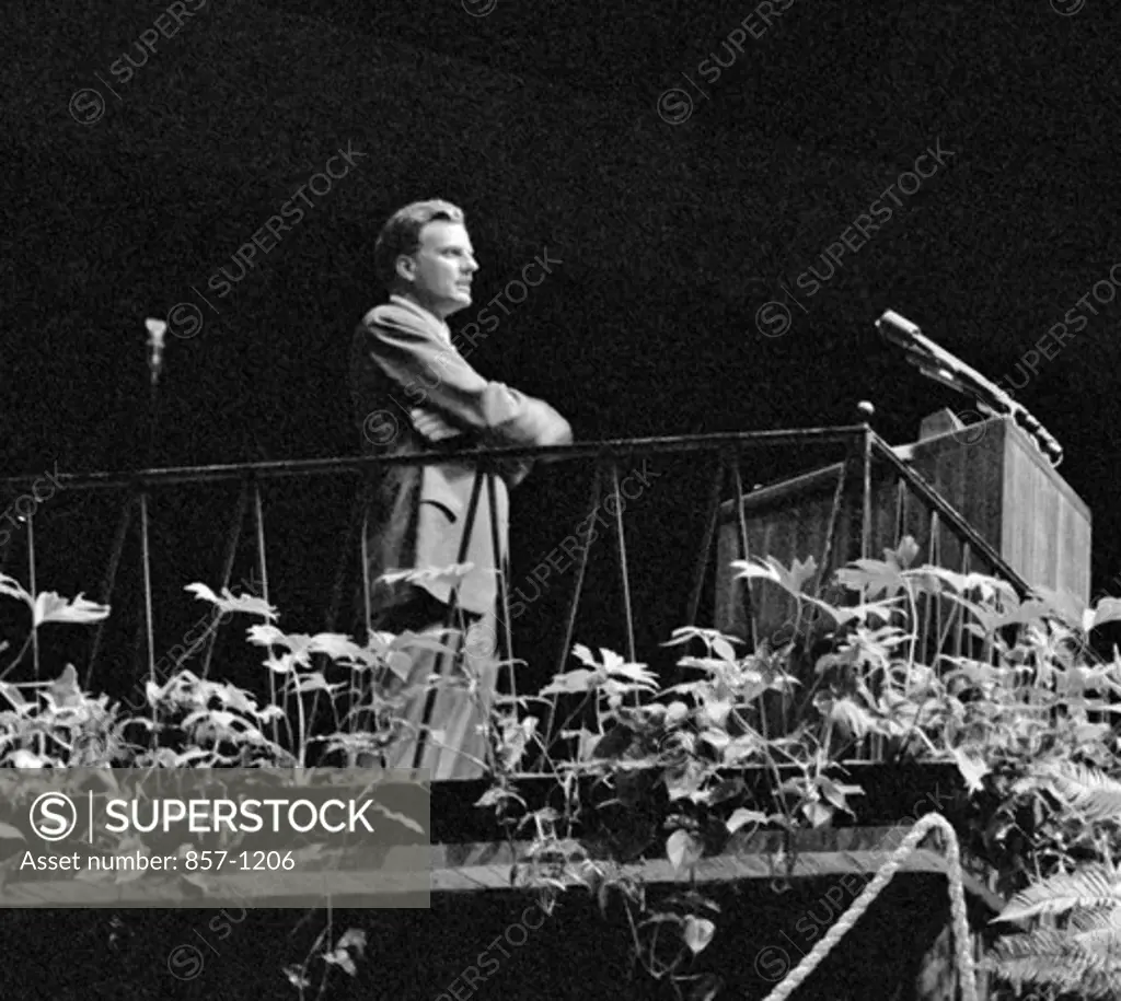 USA, North Carolina, Charlotte, Rev. Billy Graham at his Crusade in the Charlotte Coliseum 11-03-1958