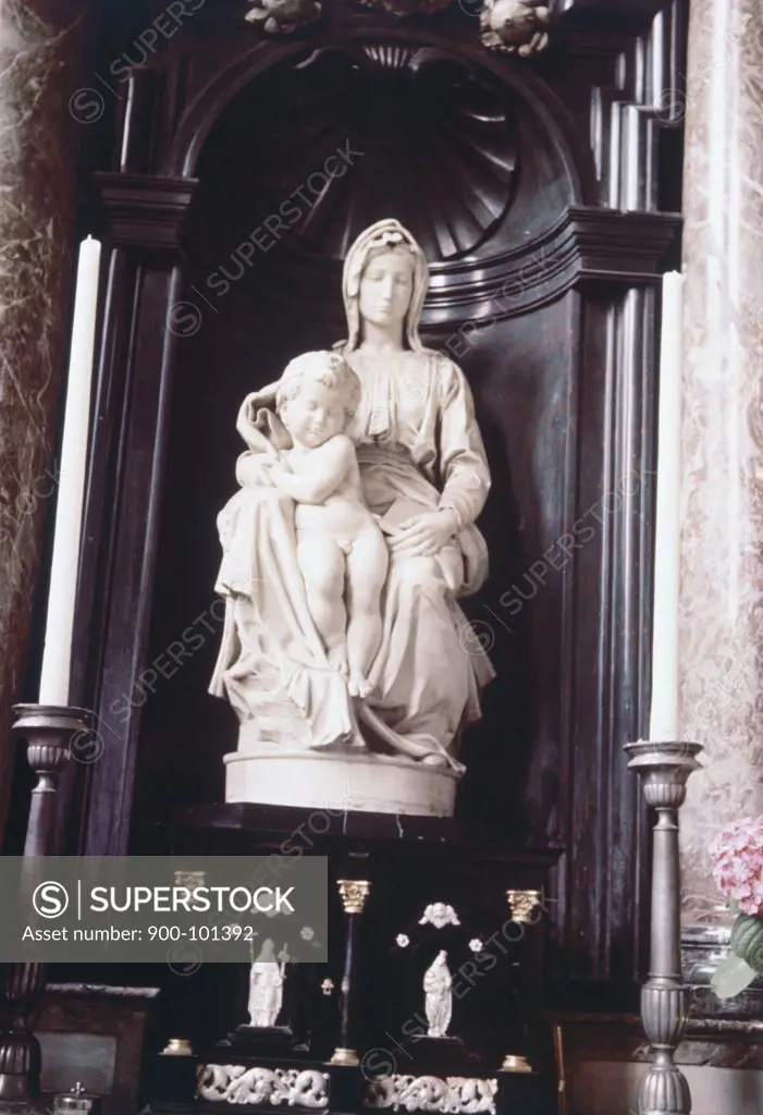 Bruges Madonna 1503-4 Buonarroti, Michelangelo(1475-1564 Italian) Marble Notre Dame, Brugge, Belgium 