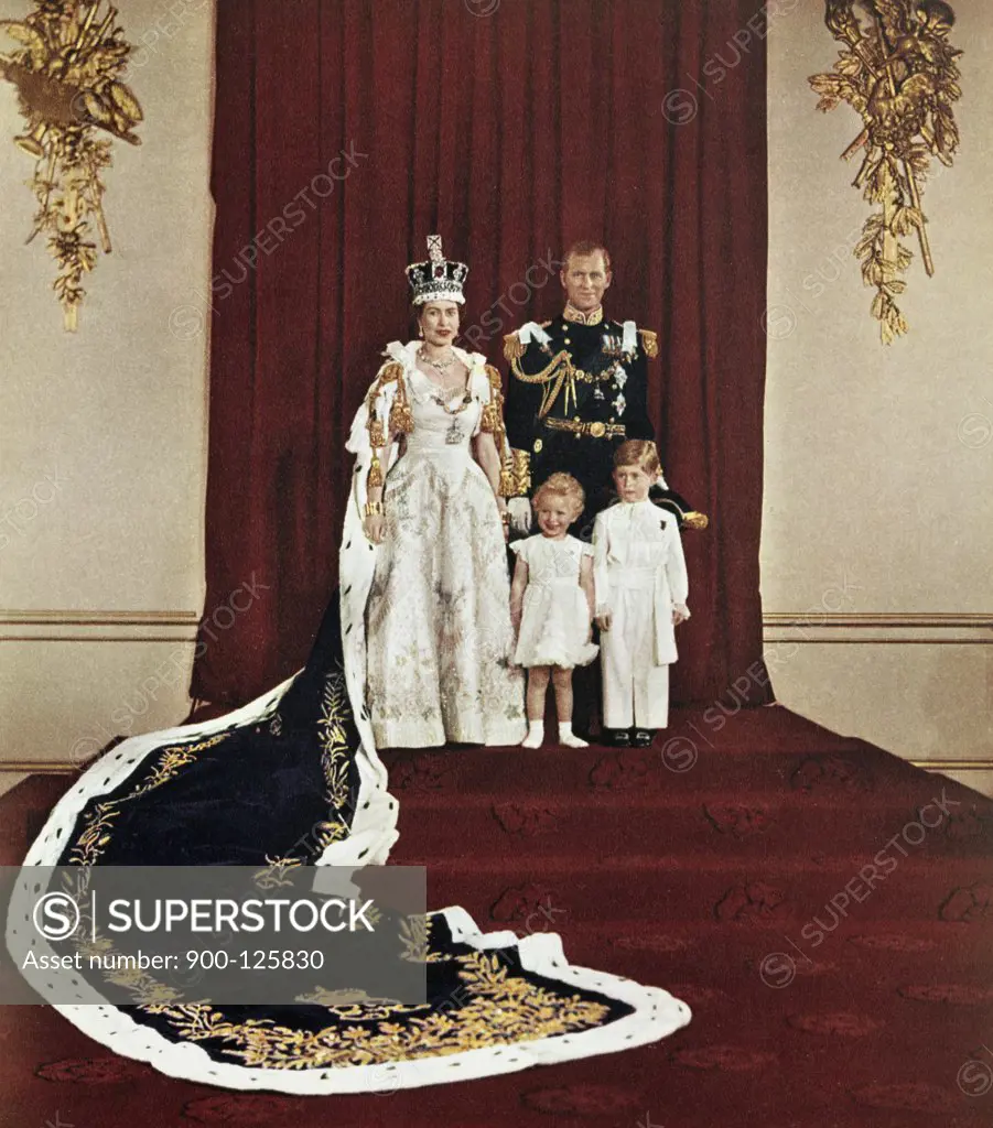 Queen Elizabeth II & Family (1953)
